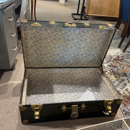 Vintage Trunk