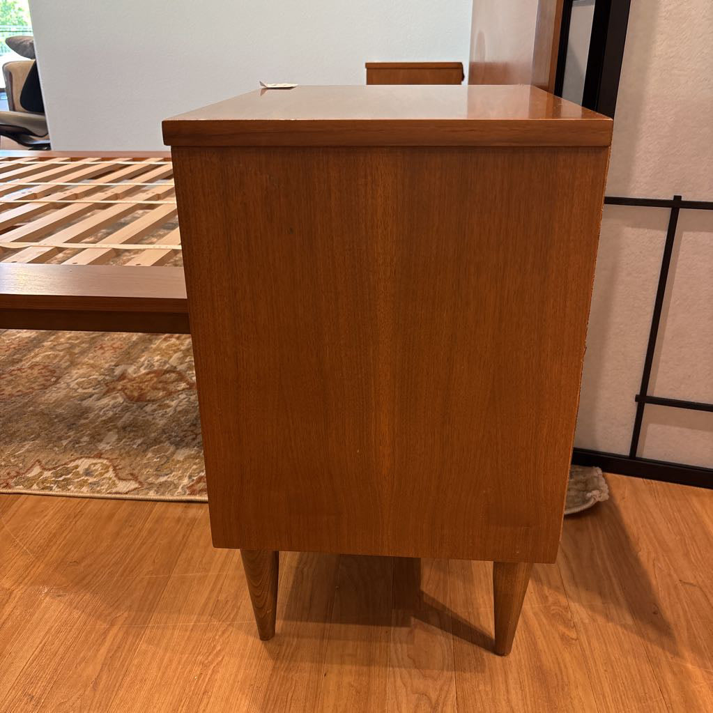 MC Nightstand
