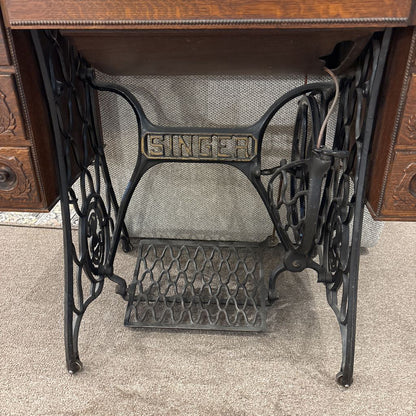 Vintage Singer Sewing Machine