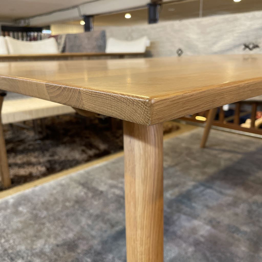 Extendable Blonde Oak Dining Table