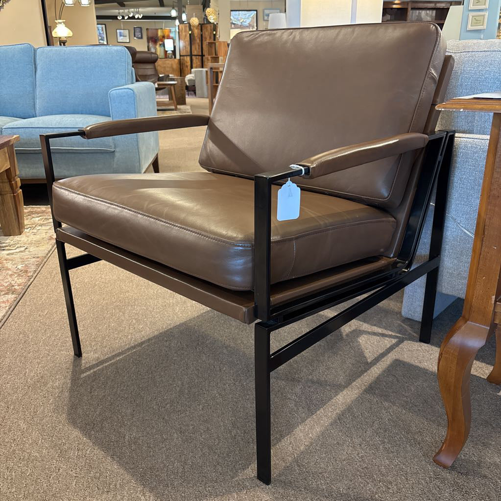 Puckman Brown Leather Accent Chair