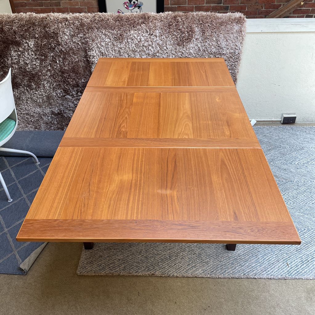 Ansager Mobler Extendable Danish Teak MC Table