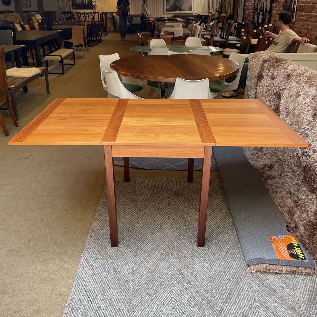 Ansager Mobler Extendable Danish Teak MC Table