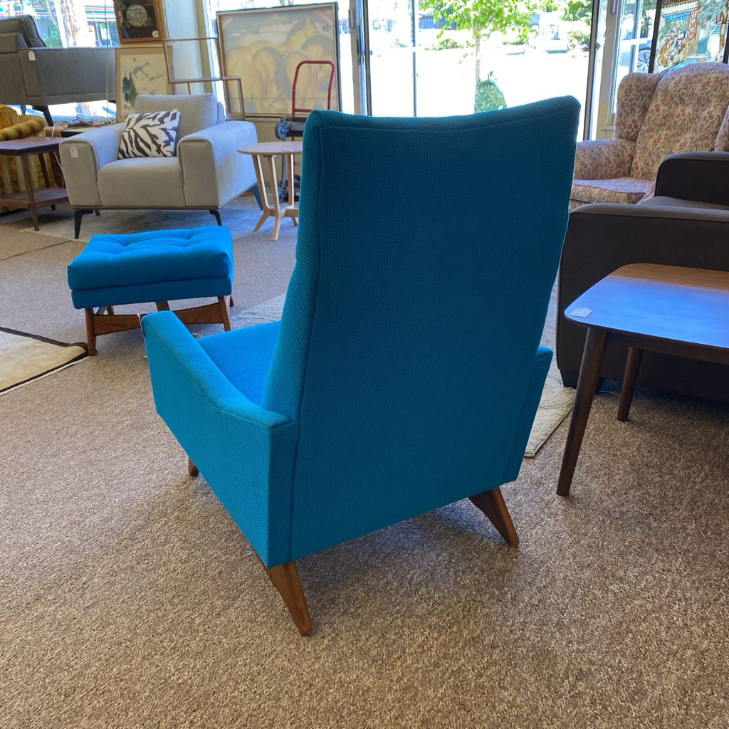 KROEHLER MCM Aqua Blue High Back Chair & Ottoman (AS IS)