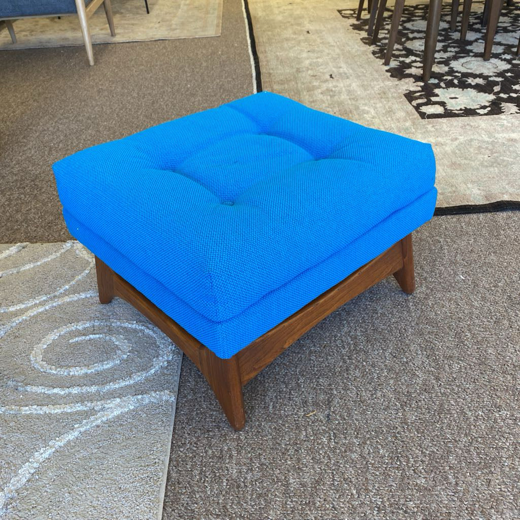 KROEHLER MCM Aqua Blue High Back Chair & Ottoman (AS IS)