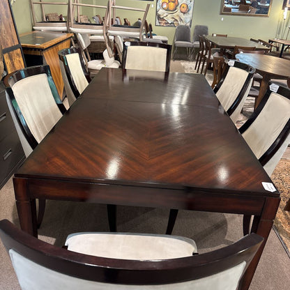 Cherry Extending Dining Table w/Set of 6 Barrel Back Dining Chairs