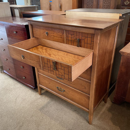 5 Drawer Wooden Dresser w/Geometric Faux Drawers