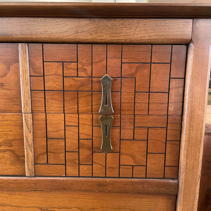 5 Drawer Wooden Dresser w/Geometric Faux Drawers