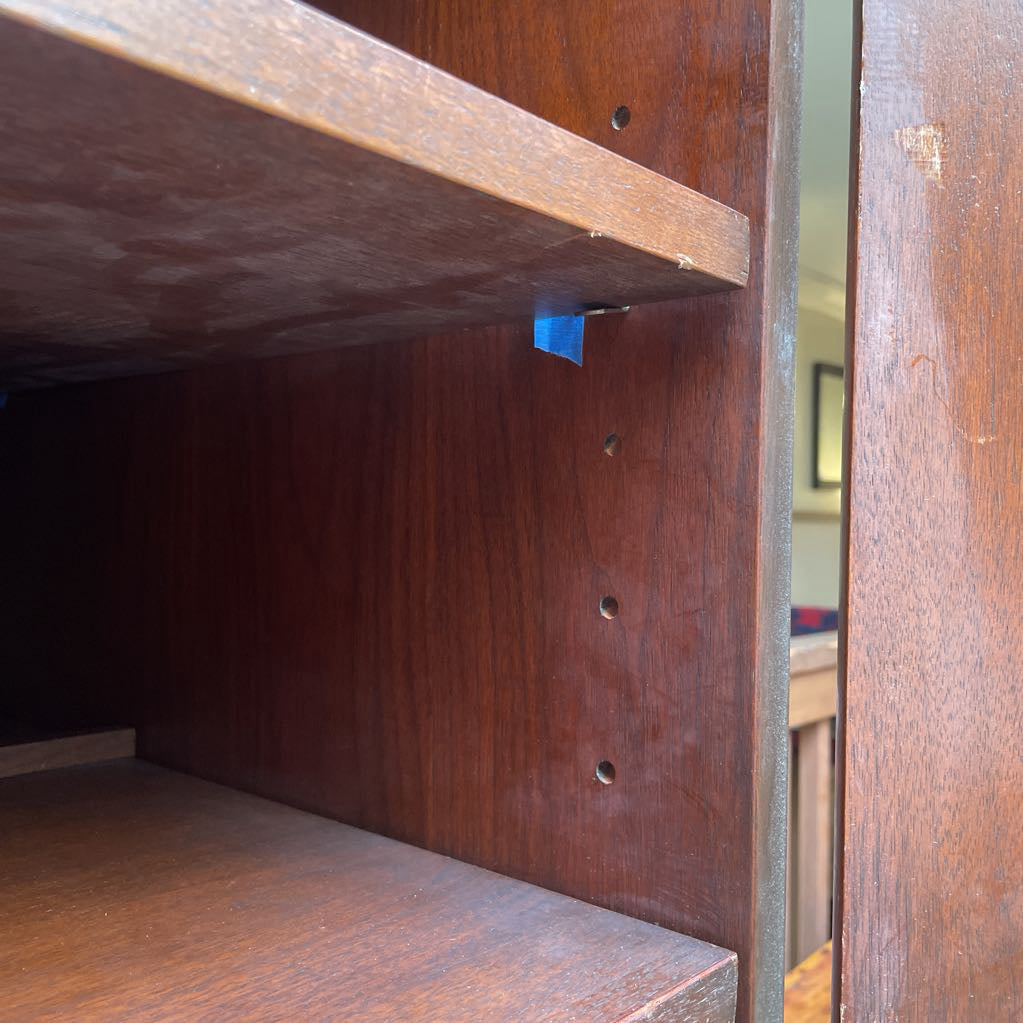 Walnut 5 Tier Wardrobe w/Lock C CABINETS