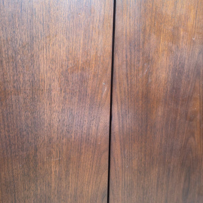 Walnut 5 Tier Wardrobe w/Lock C CABINETS