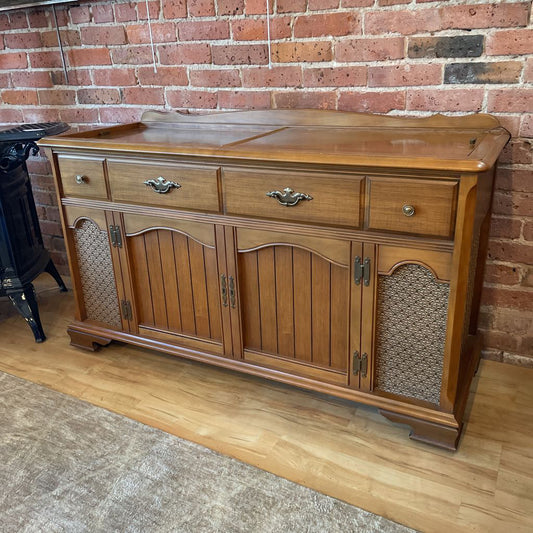Magnavox Faux Front Wooden Stereo Console