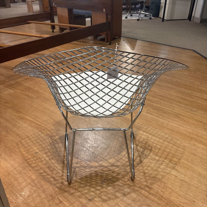 Metal Grid MCM Style Diamond Chair U ACCENT CHAIRS