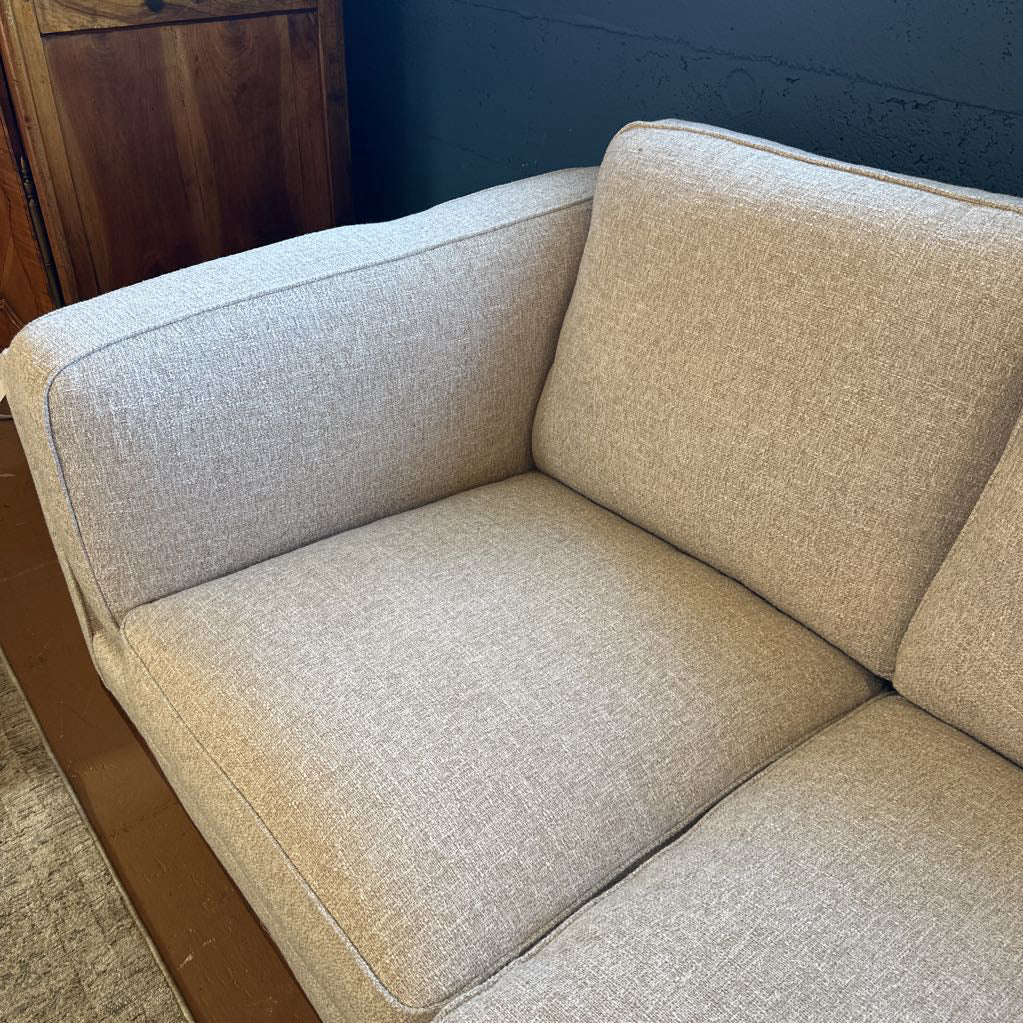 Karlstad Ginger Sofa