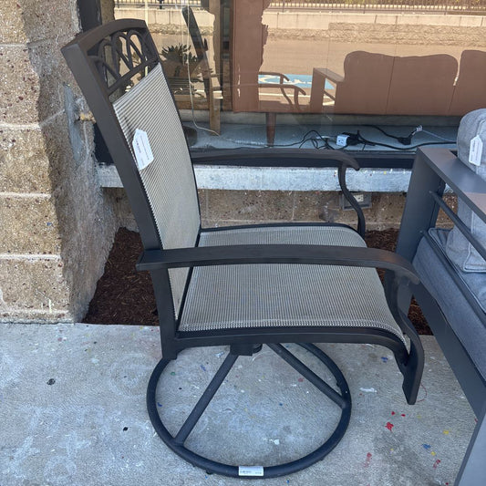Swivel Outdoor Chair (AS IS)