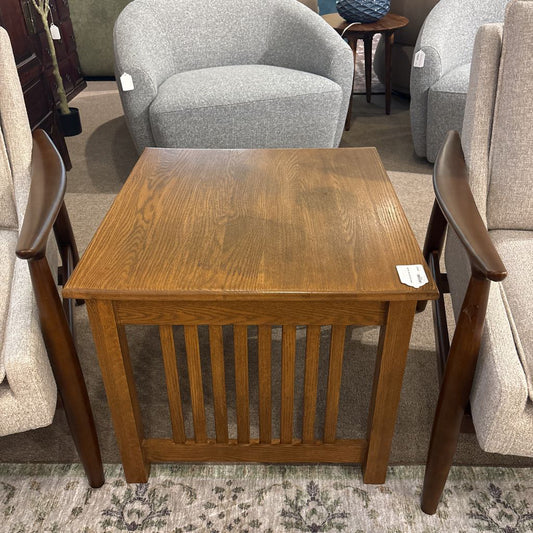 Mission Style Oak Side Table