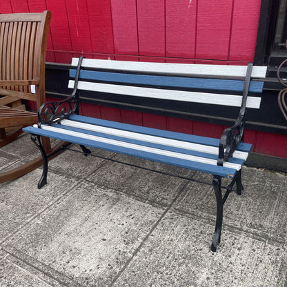 Petite Metal Bench w White & Blue Slats