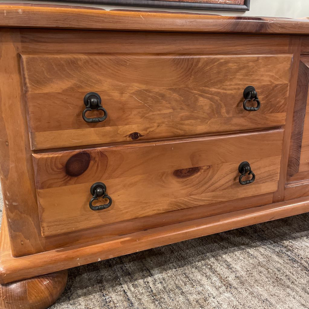 Pine Storage Coffee Table