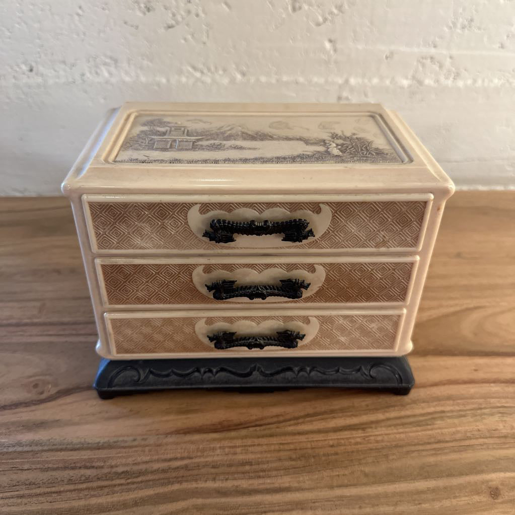Small Carved Jewelry Box
