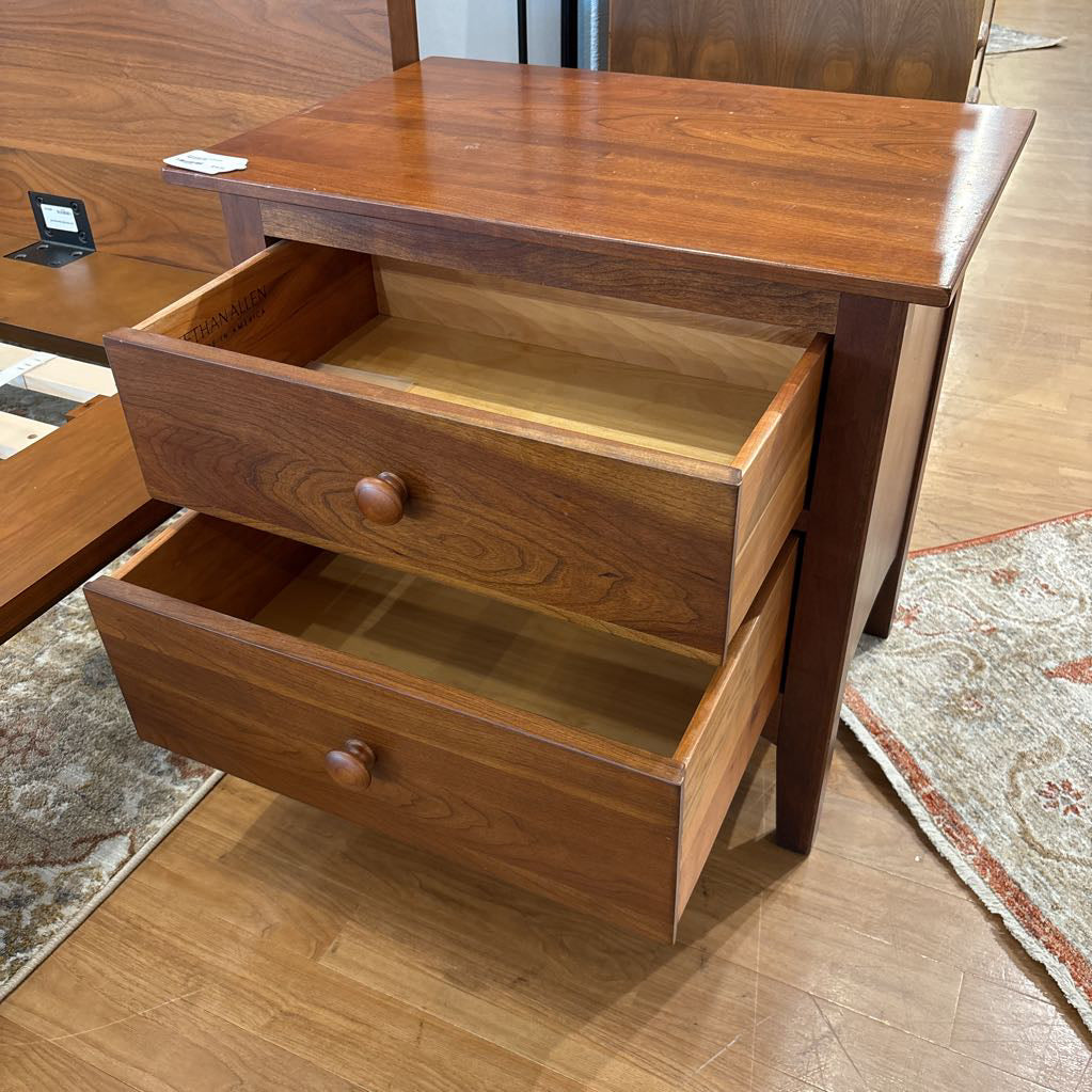 Contemporary 2 Drawer Nightstand