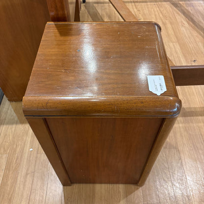 Vintage 1 Drawer Waterfall Nightstand