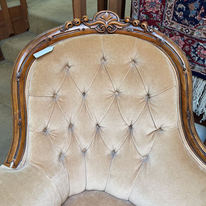 Victorian Dune Velvet Fainting Sofa