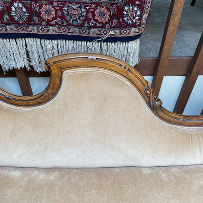 Victorian Dune Velvet Fainting Sofa