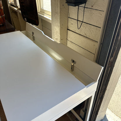 Modern 2 Drawer Desk w/ Cable Management
