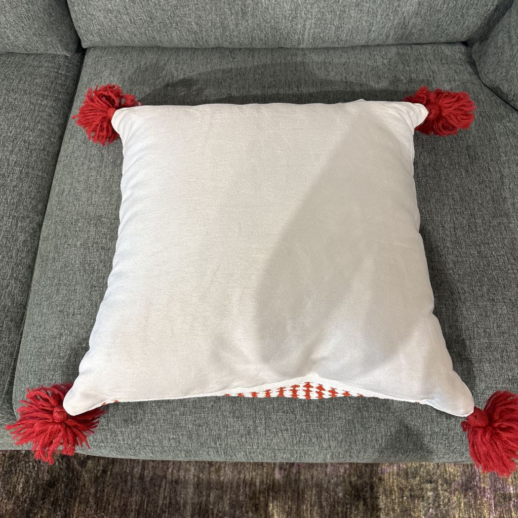 Red & White Patterned Pillow w/ Tassels U PILLOWS
