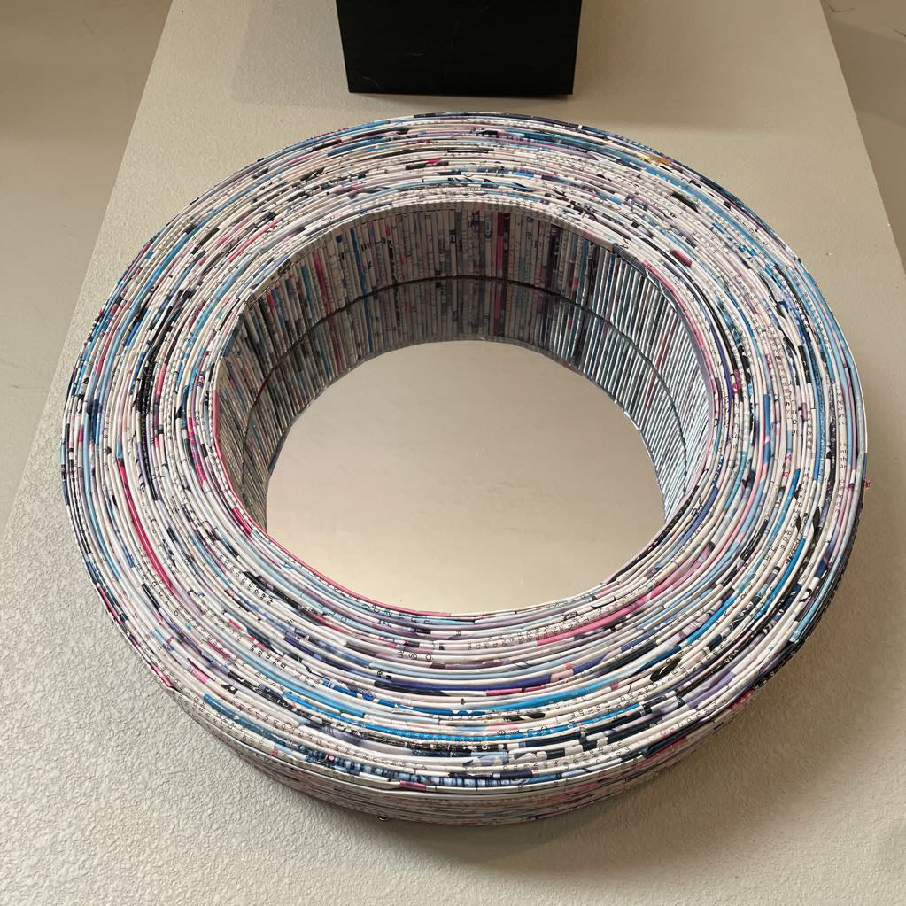 Round Rolled Paper Frame Mirror