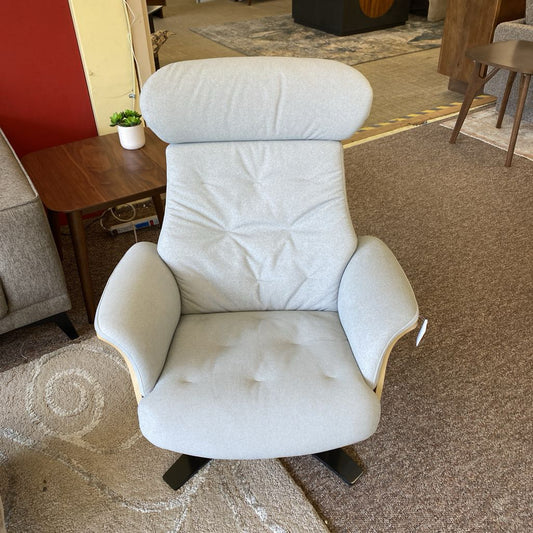 Sardinata Dove Grey Accent Chair