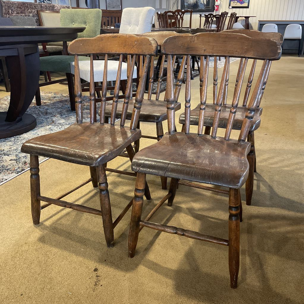 Antique Spindle Back Chair set of 4 C DINING CHAIRS