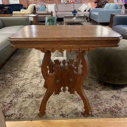 Turnwood Leg w/ Center Cross Hatch Side Table