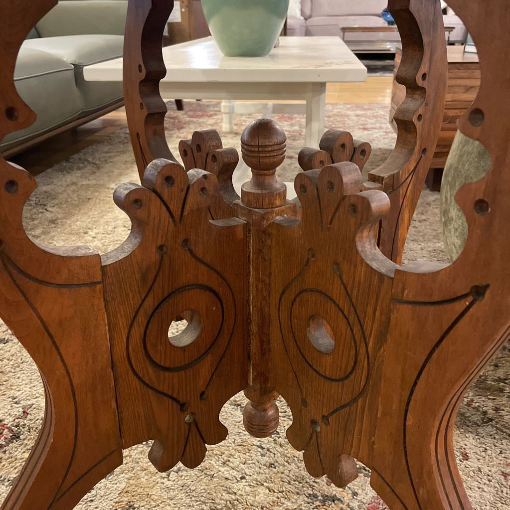 Turnwood Leg w/ Center Cross Hatch Side Table