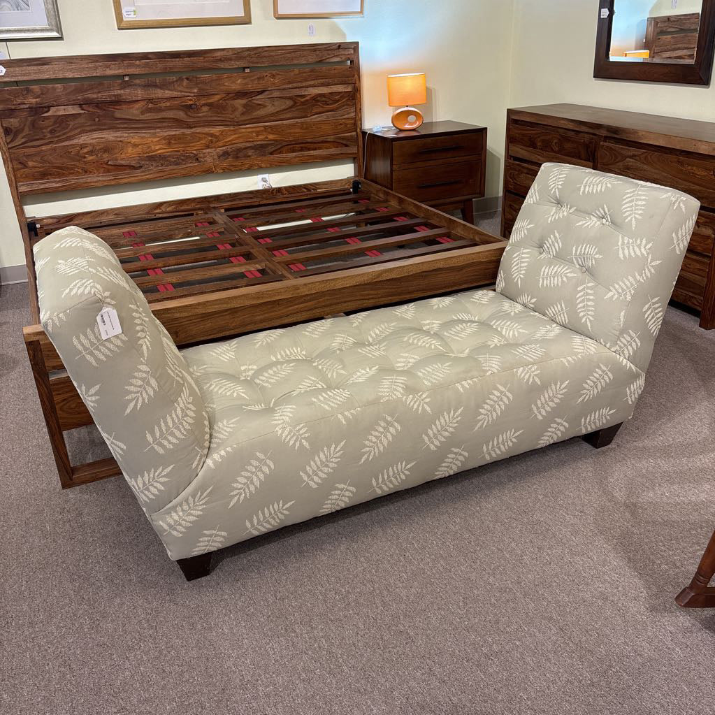 Dale Green Chaise Lounge U CHAISES