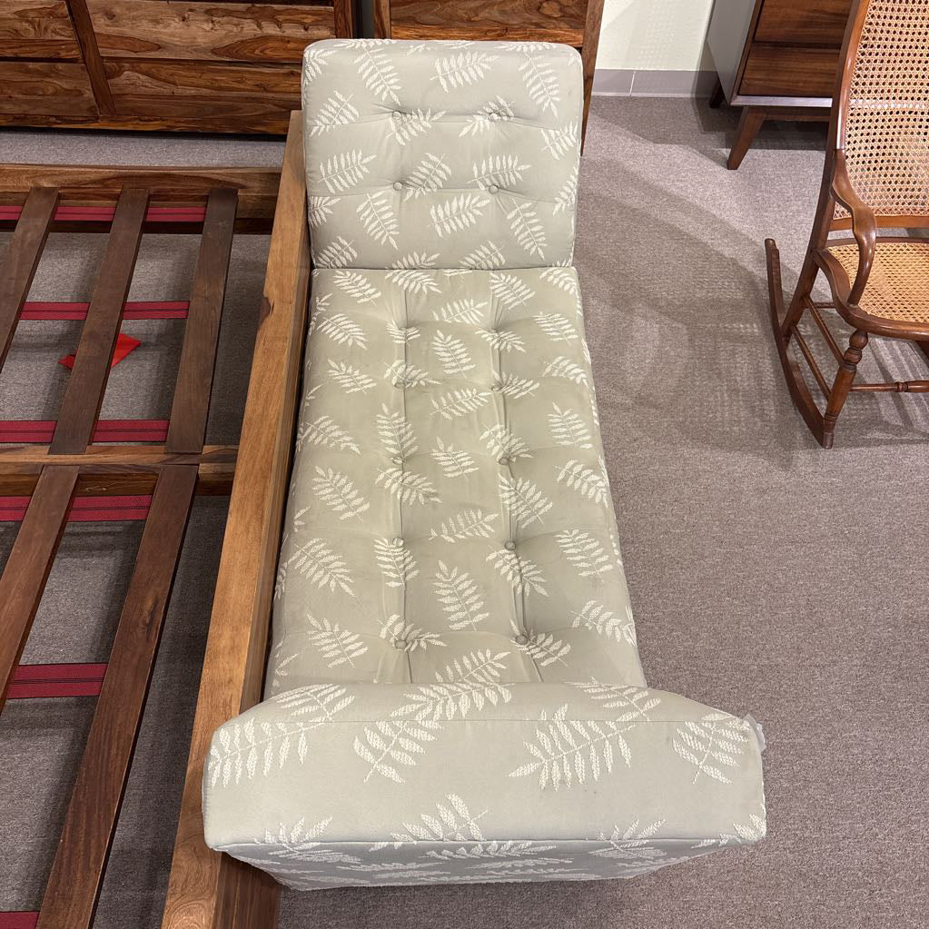 Dale Green Chaise Lounge U CHAISES