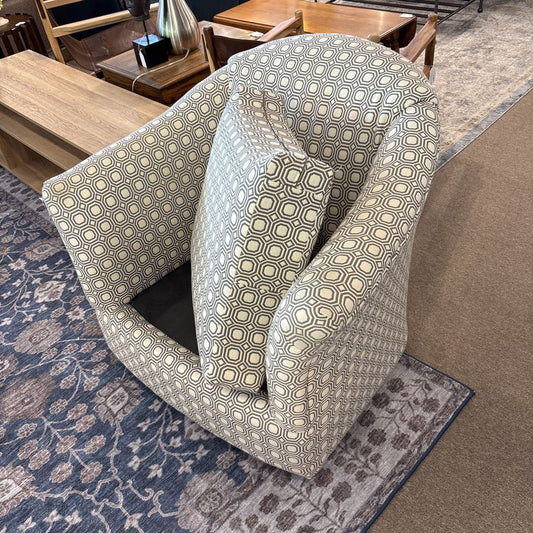Swivel Glider Cream & Grey Pattern Chair U ACCENT CHAIRS