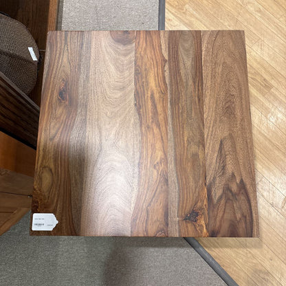 Salton Side Table C SIDE TABLES