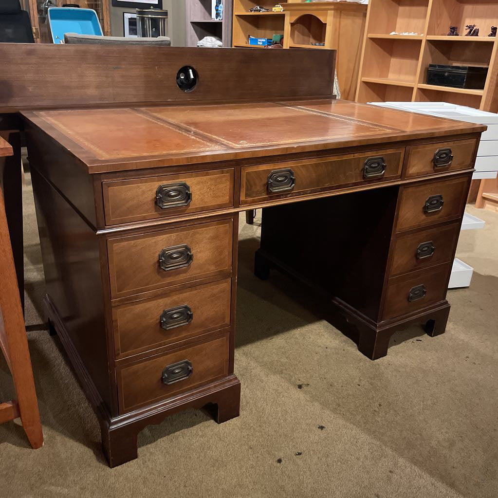 BAKER Leather Inset Mahogany Traditional Desk