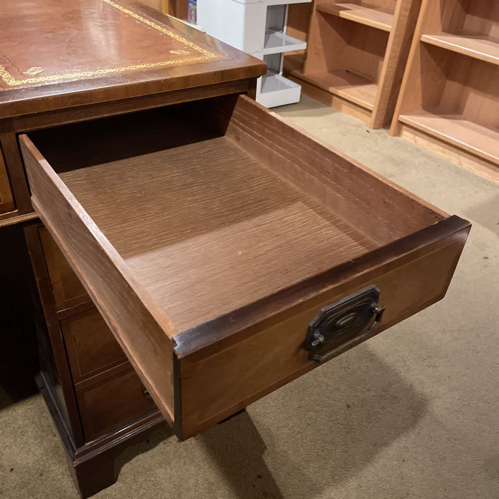 BAKER Leather Inset Mahogany Traditional Desk