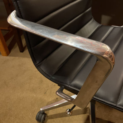 Black Leather and Metal Frame Contemporary Desk Chair