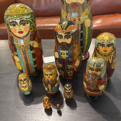 Royal Russian Nesting Doll Set (10 Pieces)