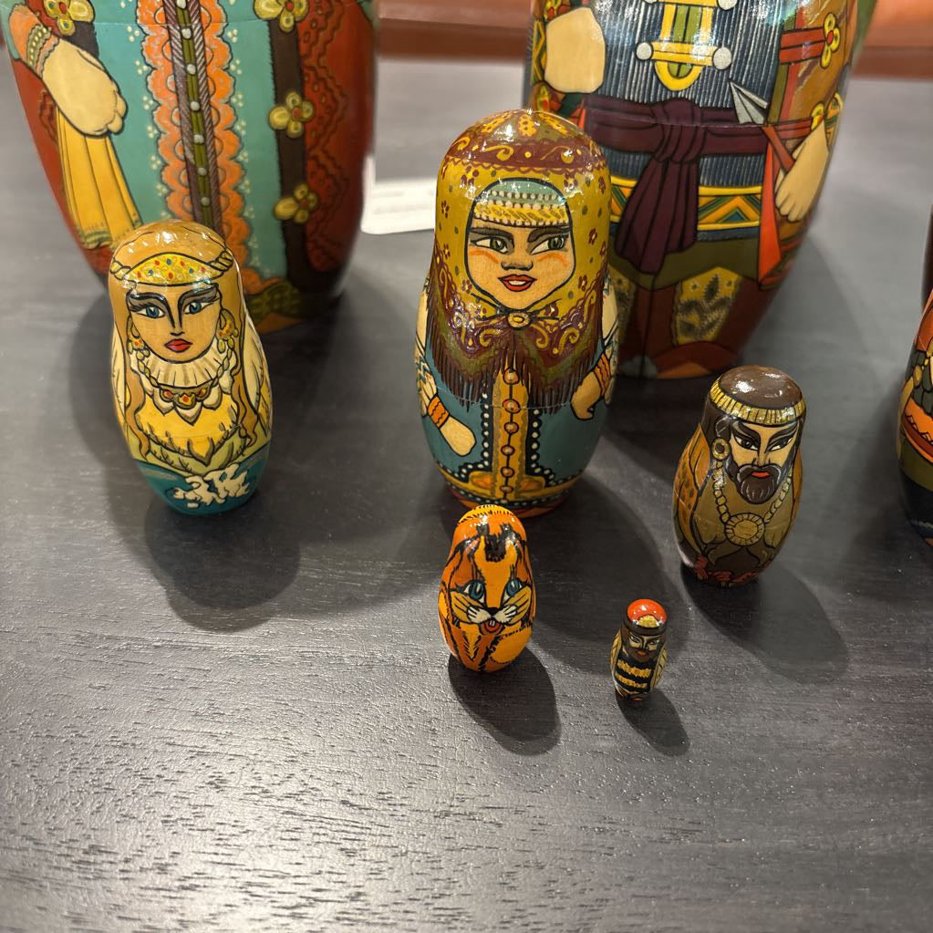 Royal Russian Nesting Doll Set (10 Pieces)