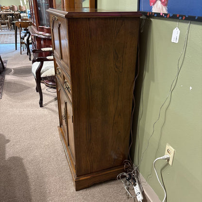Vintage Lane Bar Cabinet w/Light