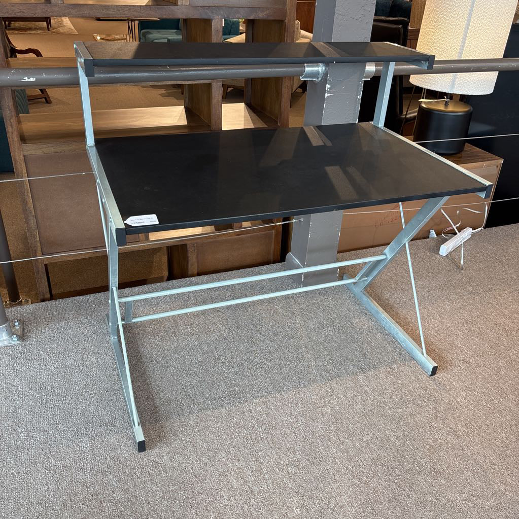 Metal Frame Black Top Desk C DESKS
