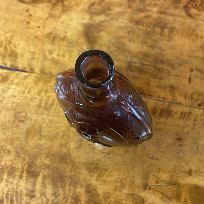 Vintage Robert E Lee/Jefferson Davis Purple Glass Decanter