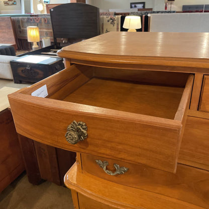 Maple American Traditional 7 Drawer Highboy