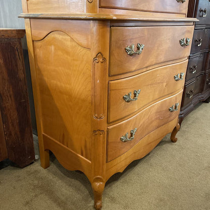 Maple American Traditional 7 Drawer Highboy