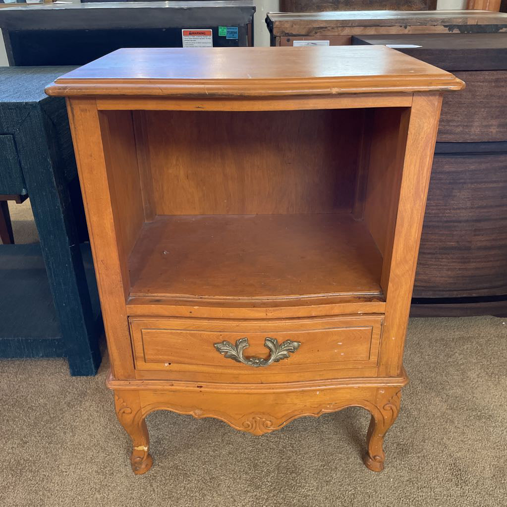 Maple American Traditional 1 Drawer Nightstand