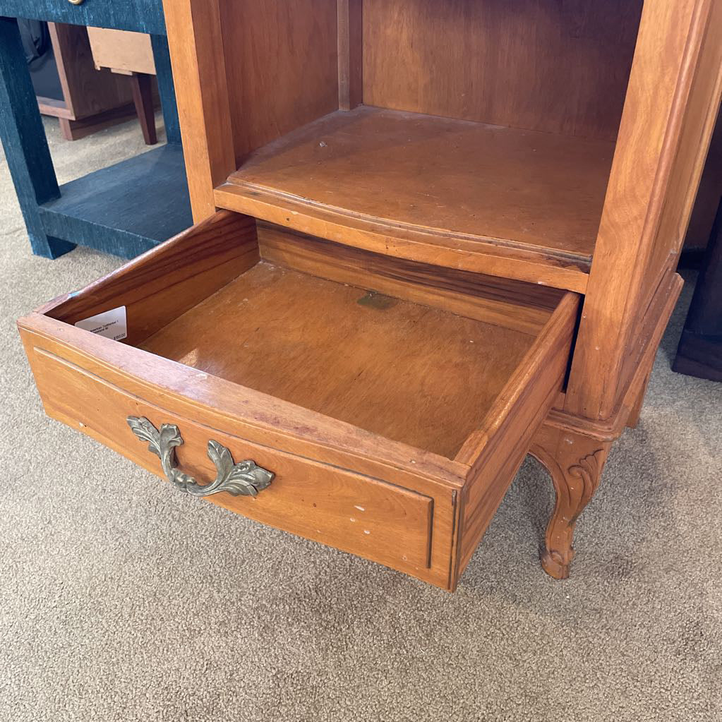 Maple American Traditional 1 Drawer Nightstand