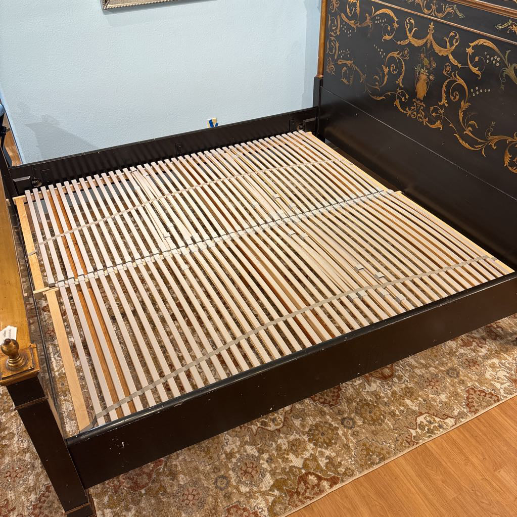 Regency Style Hand Painted Gold Leaf King Size Bedframe C BED FRAMES